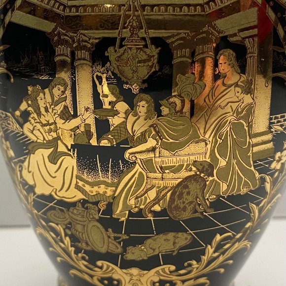 Rare Vintage Satsuma Japanese Vase- Black with Gold Art- Decorative Antique - Picture 3 of 6